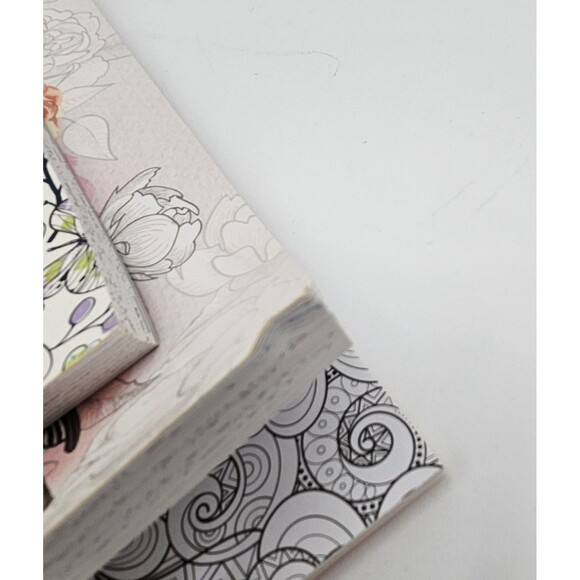 The Psalms in Color & A Garland Of Grace Adult Coloring Books Christian Art New - Picture 6 of 6